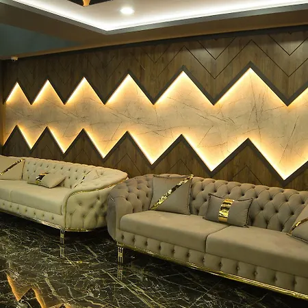 Hotel Grand Nergiz 3*