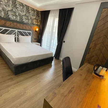 Grand Nergiz ホテル 3*