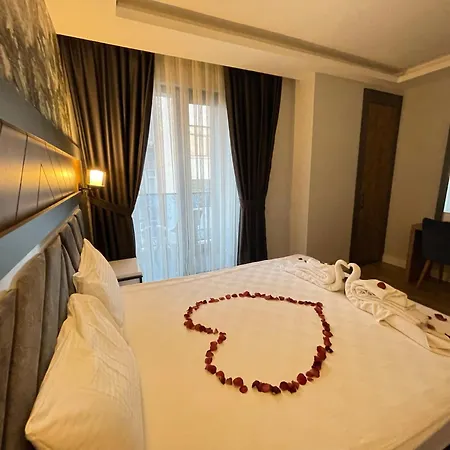 Grand Nergiz Hotel 3*