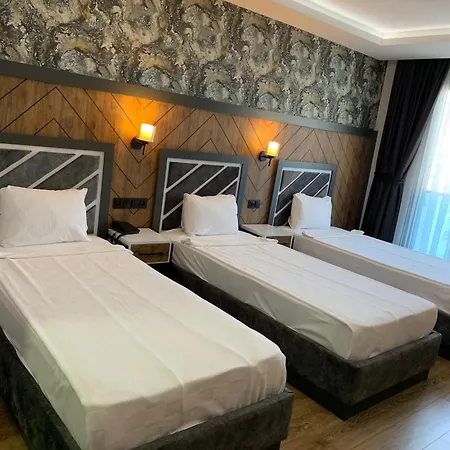 Grand Nergiz Hotel 3*
